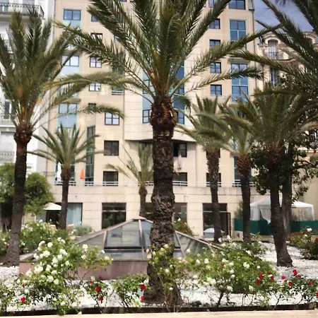 17 Avenue Des Fleurs Apartment